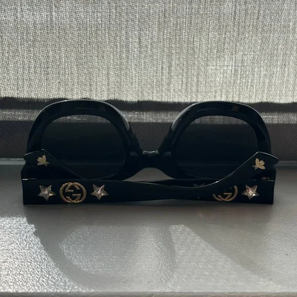 Gucci | Accessories | Gucci Black Acetate Roundframe  display picture 2